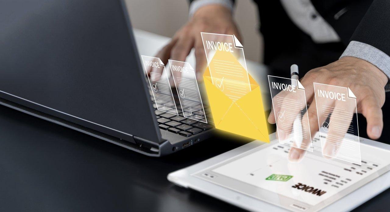 Comparatif de logiciels de facturation électronique pour micro-entreprises en préparation à la facturation obligatoire 2026.